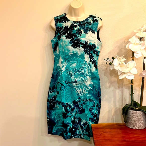 T Tahari Dresses & Skirts - ⭐️Bogo ⭐️ 🦋 T Thari Sz 8 M cotton multicolored dress